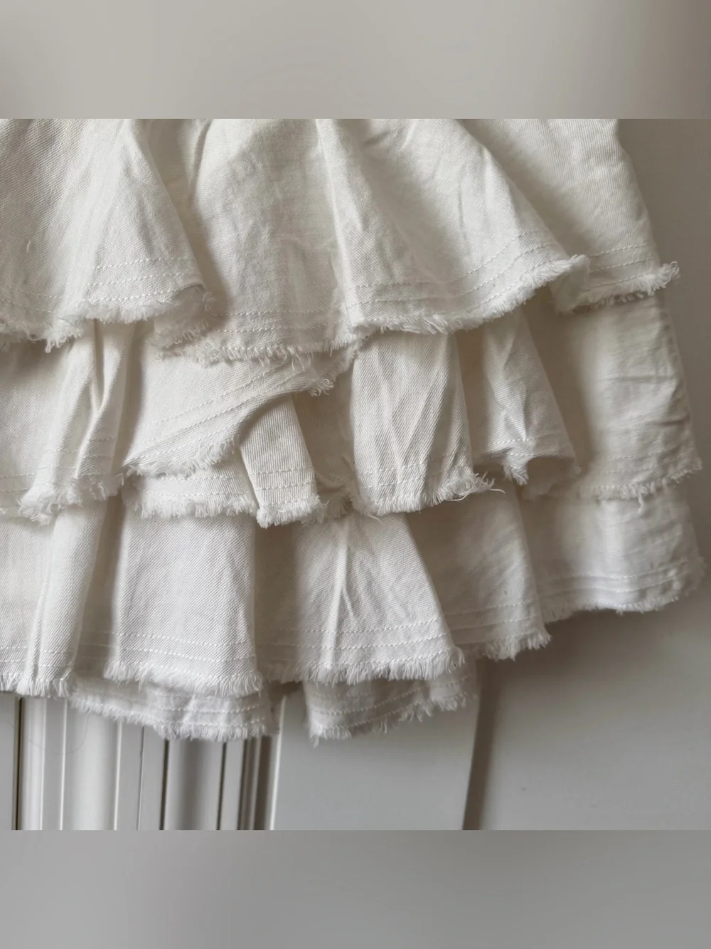 By Anthropologie Ruffled Denim Mini Skirt White Sz L